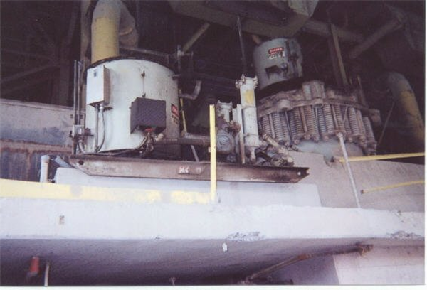Symons-nordberg 7' Cone Crusher Hydraulic Console)